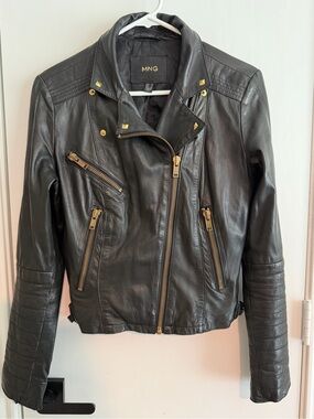 Mango Black 100% Sheep Leather Moto Jacket with Gold Hardware sz Small